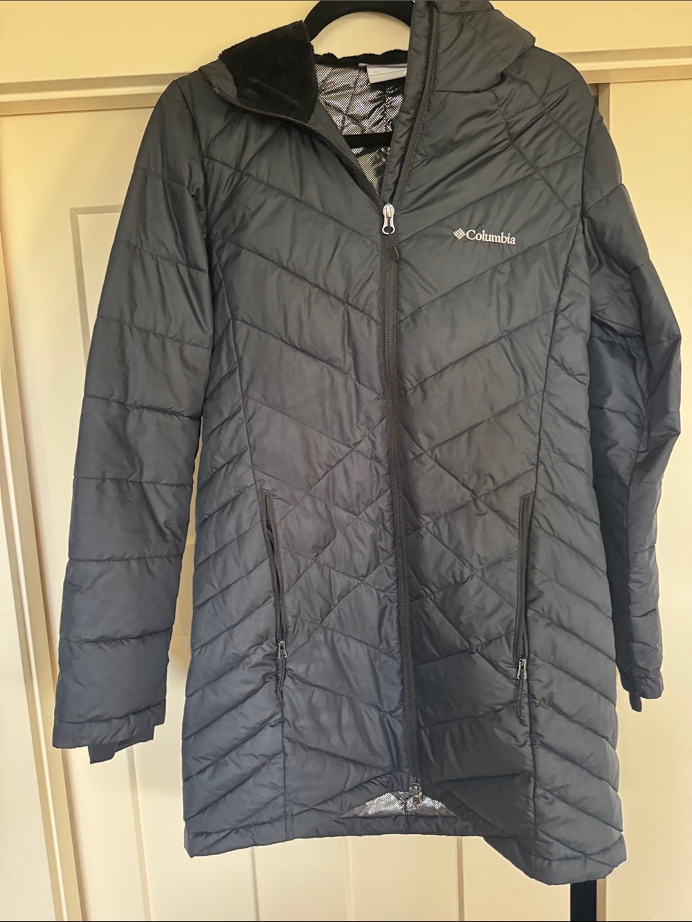 Columbia Women's Long Black Quilted Hooded Puffer Jacket